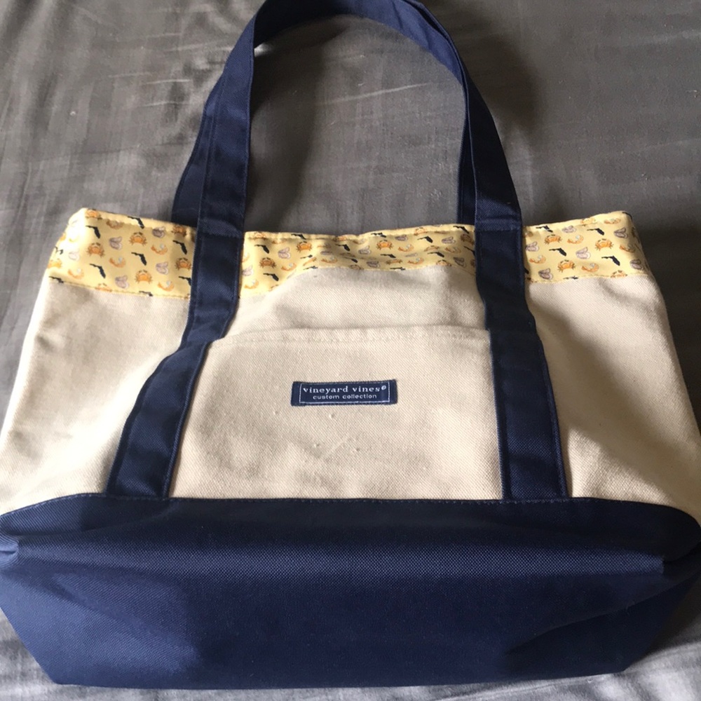 Vineyard Vines bag